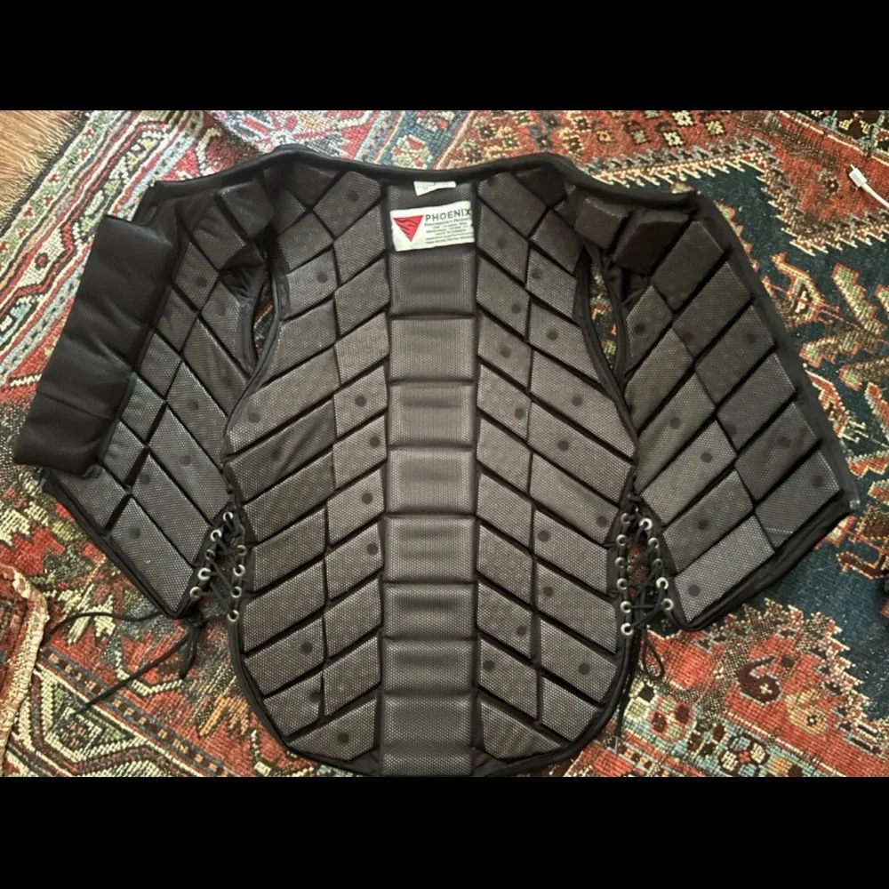 Tipperary Eventer Vest — equestrian riding protection - Picture 5 of 6